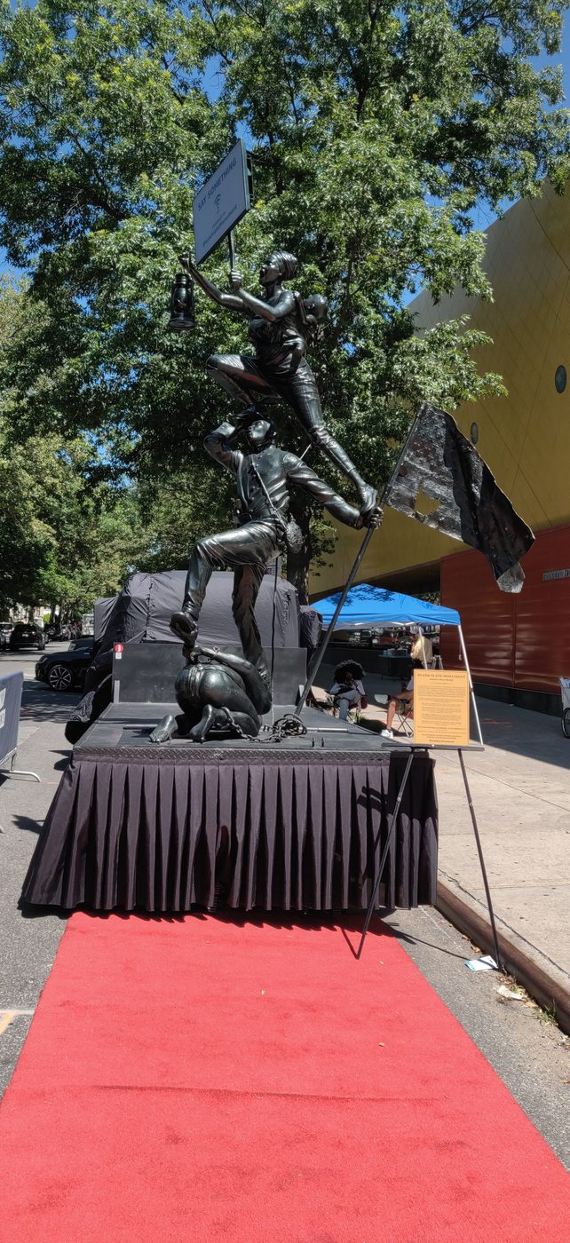 Blank Slate Monument at Brooklyn Children's Museum